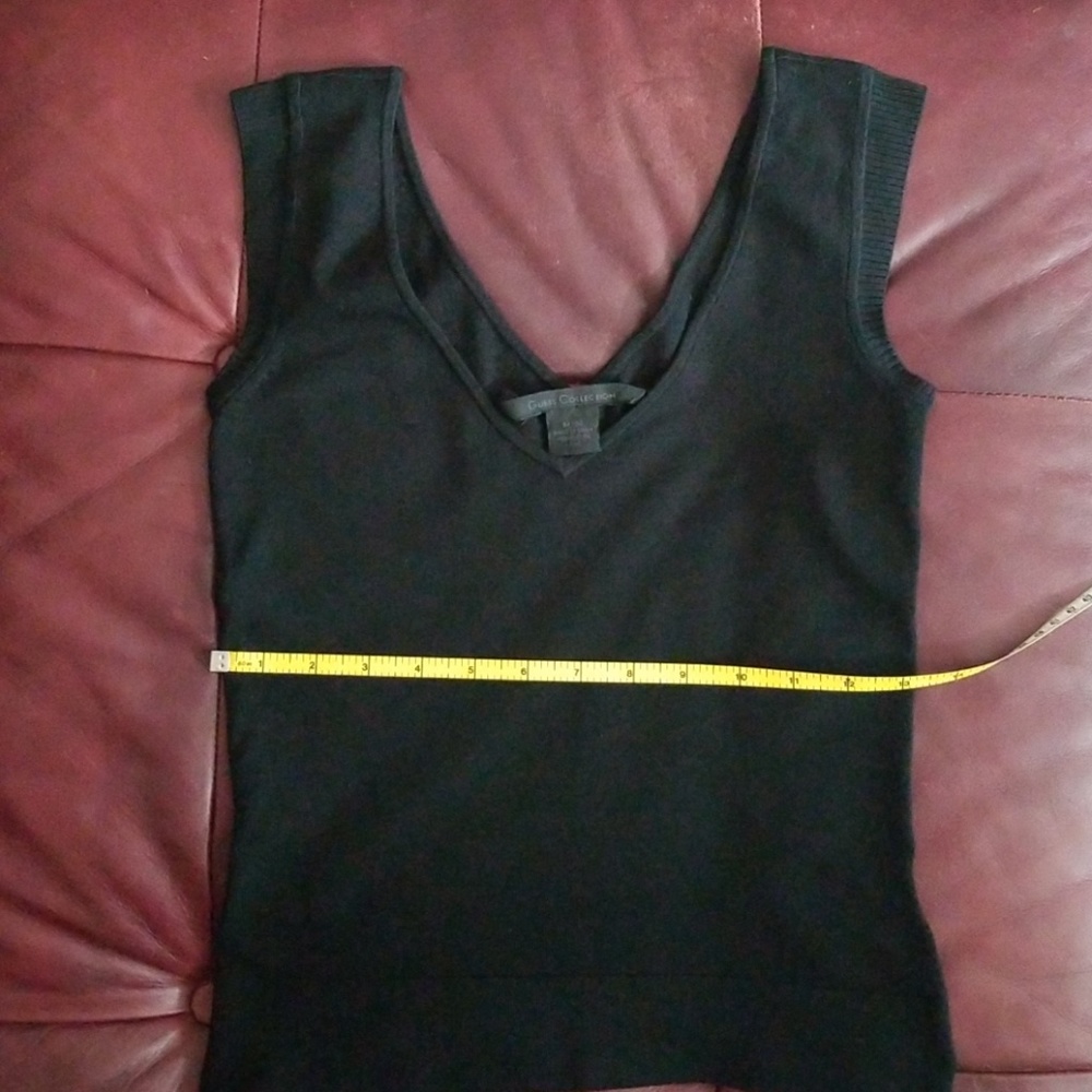 Top - Picture 3 of 4